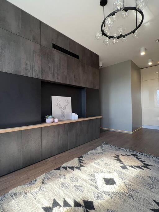 Luxury Pearl With Parking Place In Holesovice Prague Extérieur photo